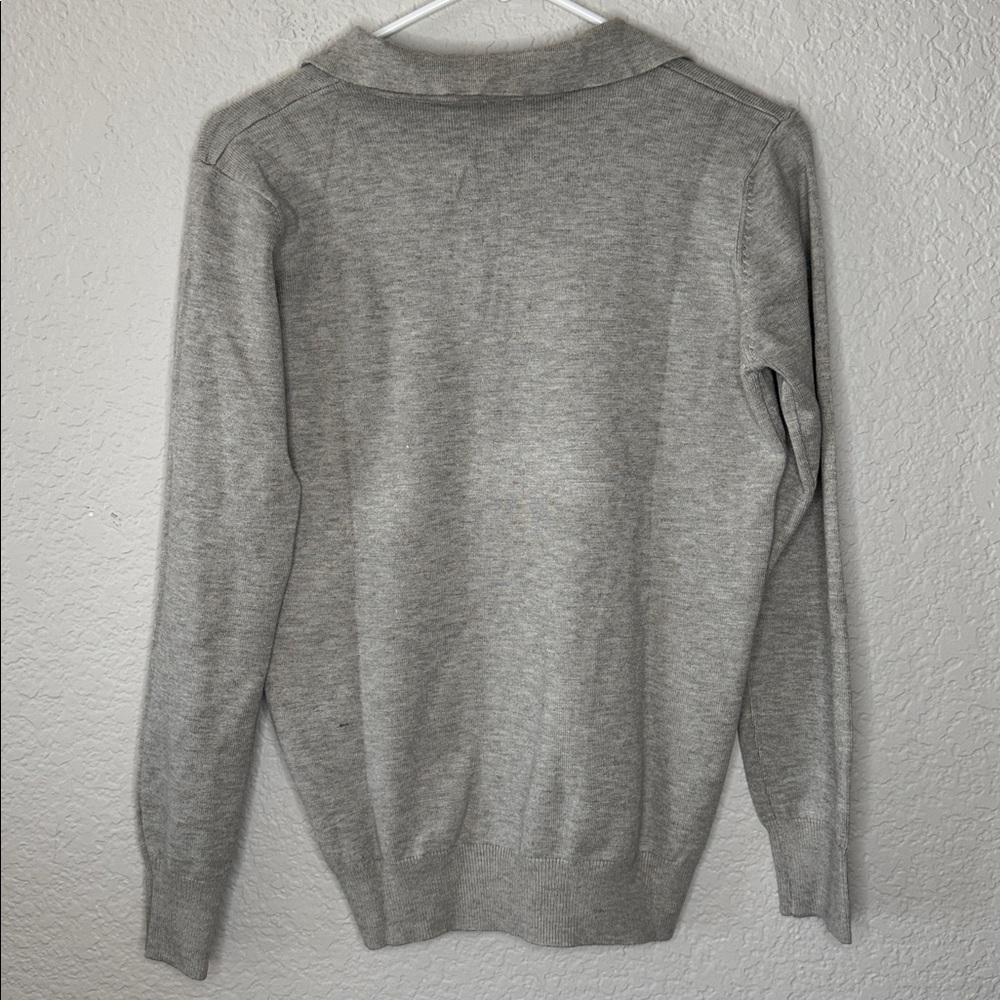 LBLC the Label Callie V-Neck Sweater Size Small Dove Grey Viscose Knit Pullover - Picture 5 of 7